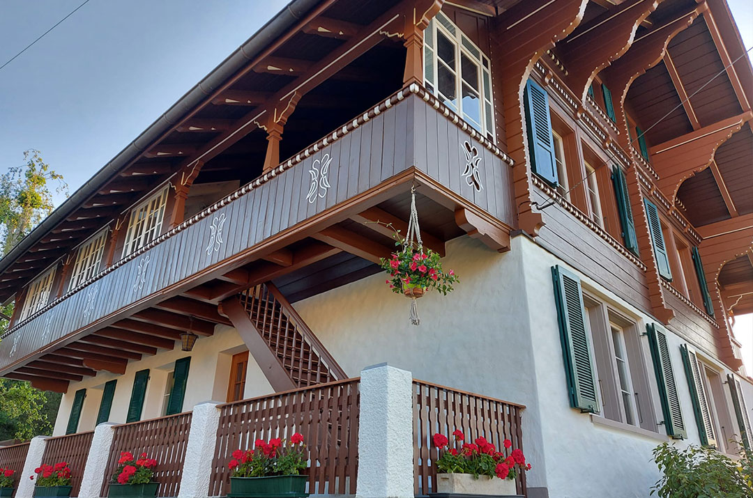 Malerei Hubacher: Ihr Profi für Farben im Innen- und Aussenbereich in der Region Thun - Bern.